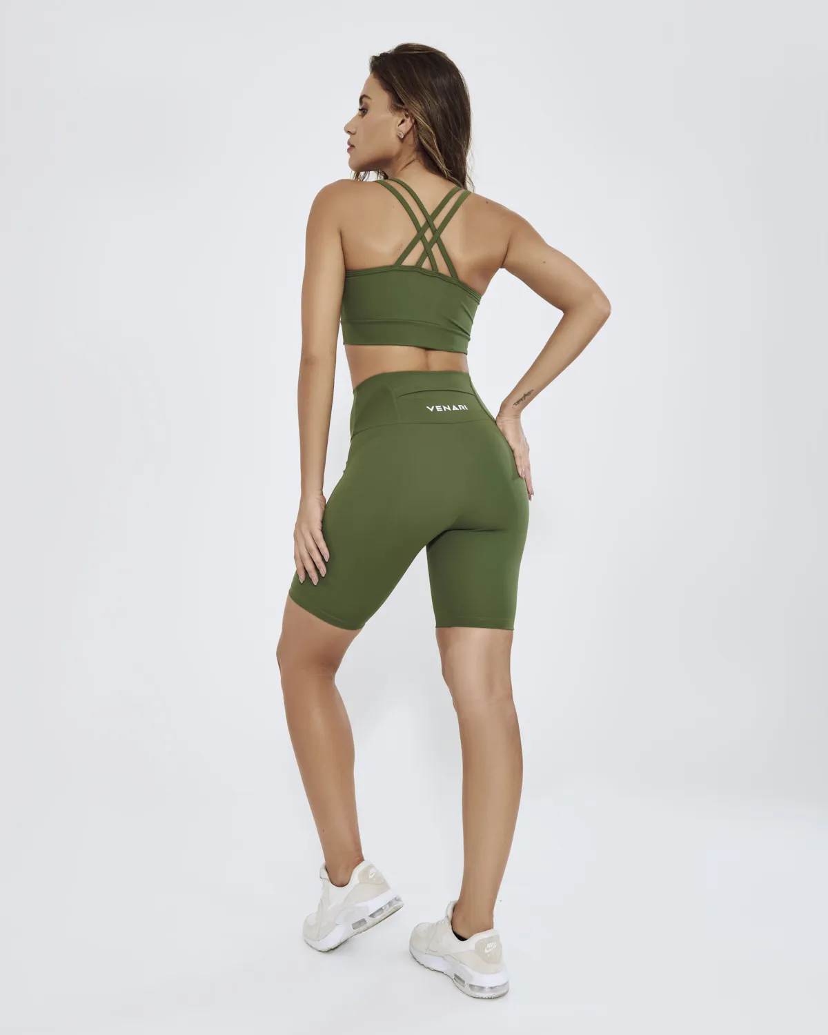 Bermuda Basic Verde Militar