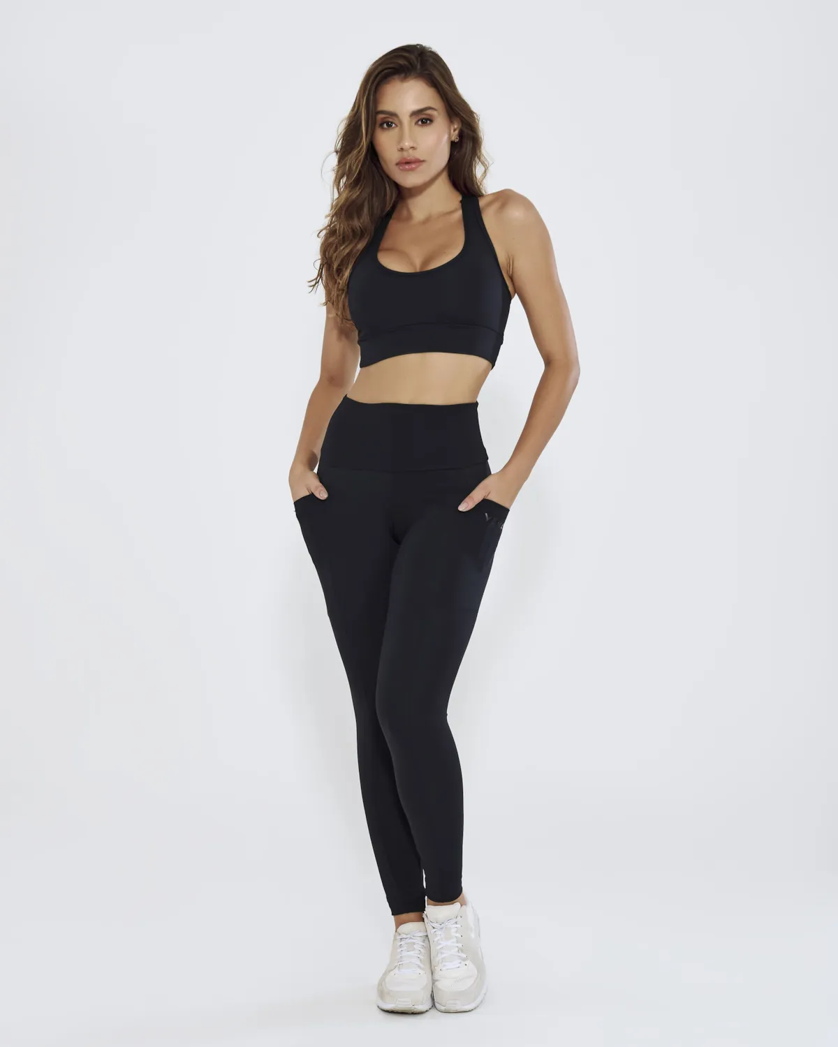Calça Legging Básica Com Bolso Preta