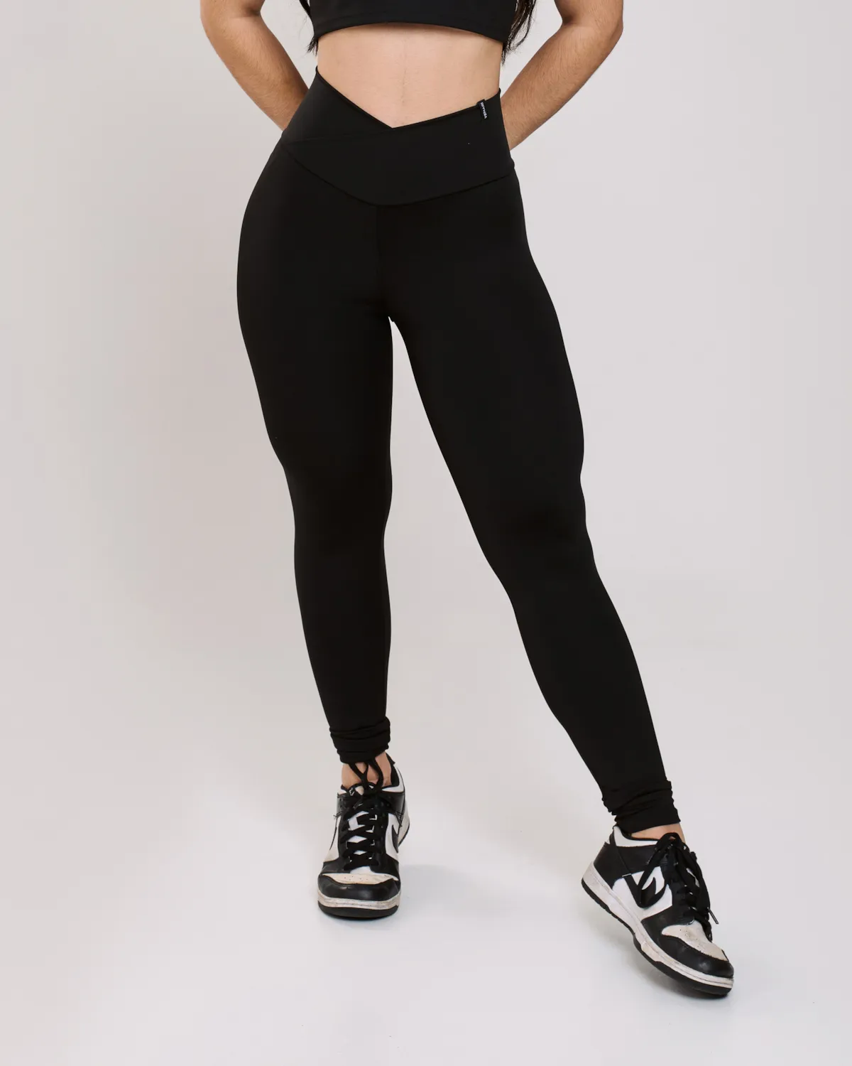 Calça Legging Cós Cruzado Gab Preta