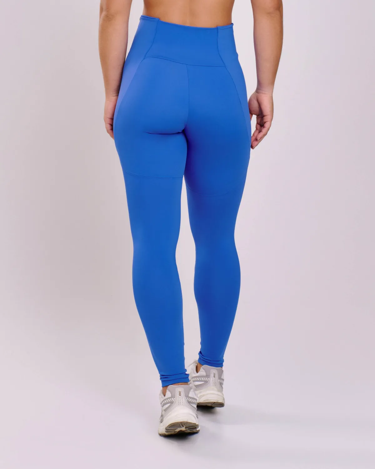 Product image - b16f0c14-7b5d-4c4e-991d-18cf446c50be