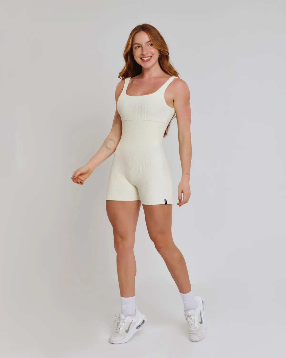 Macaquinho Canelado Eleva Off White Tamanho:P;Cor:Off White