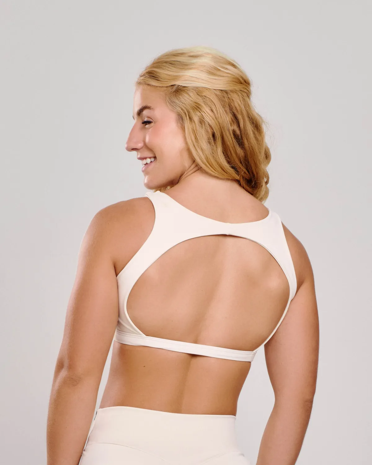 Top Cropped Aura Off White Ju Mamute